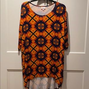 *NWOT* LuLaRoe Irma Size M